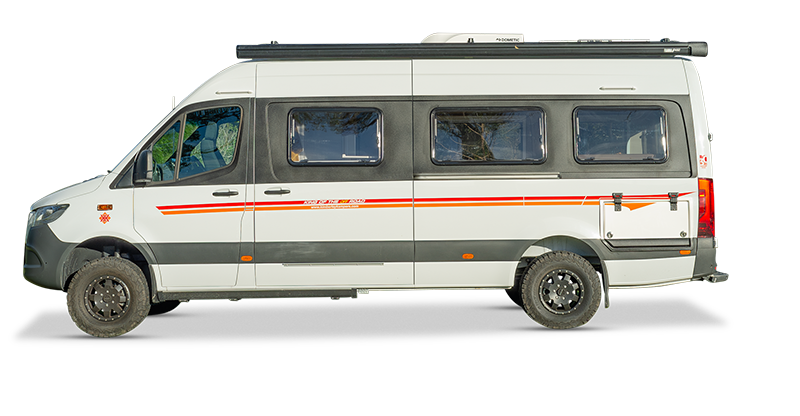 Kruiswagen Luxury Offroad Motorhome - Closed side view